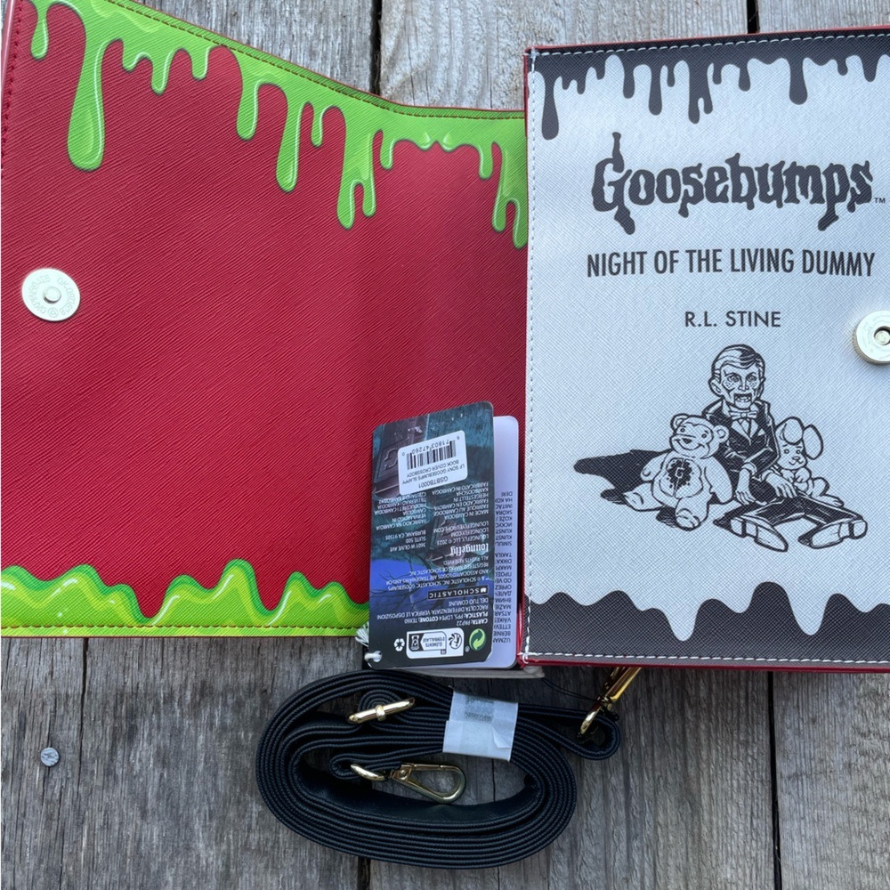 NWT Loungefly Goosebumps Book Purse - Picture 6 of 6